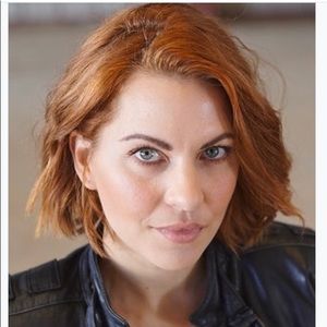 Meet your Posher, Deanna